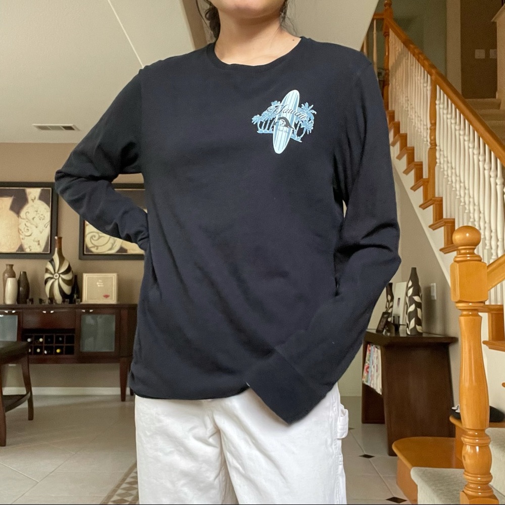hawaii graphic longsleeve tee